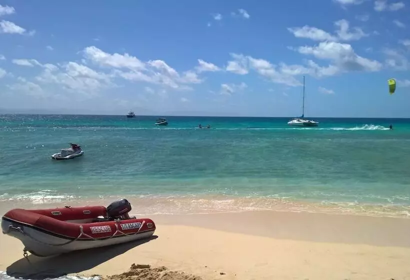 Dreamcatcher Beach Side Apartments