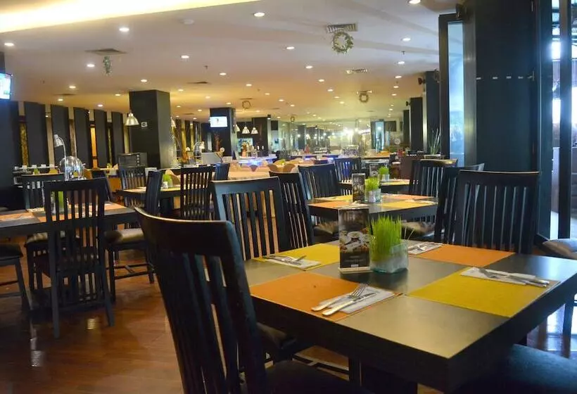 Aston Denpasar Hotel & Convention