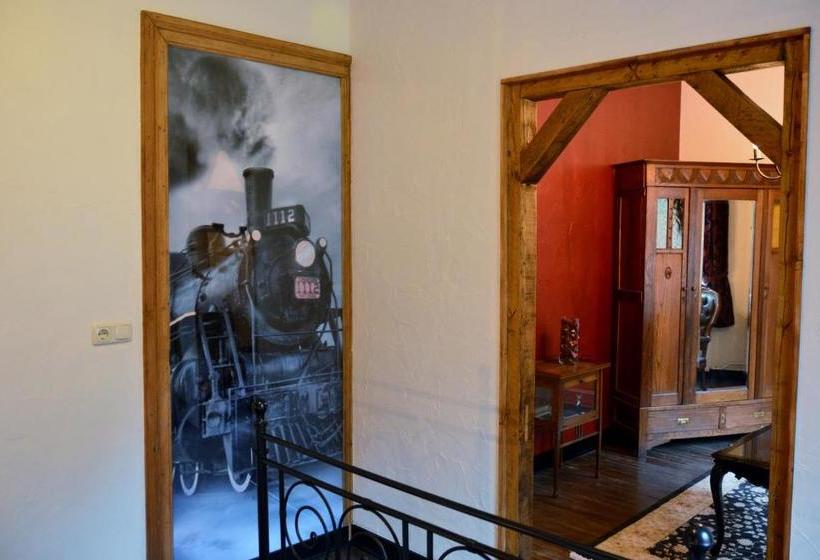 Отель B&b Restaurant Porte De La Lienne