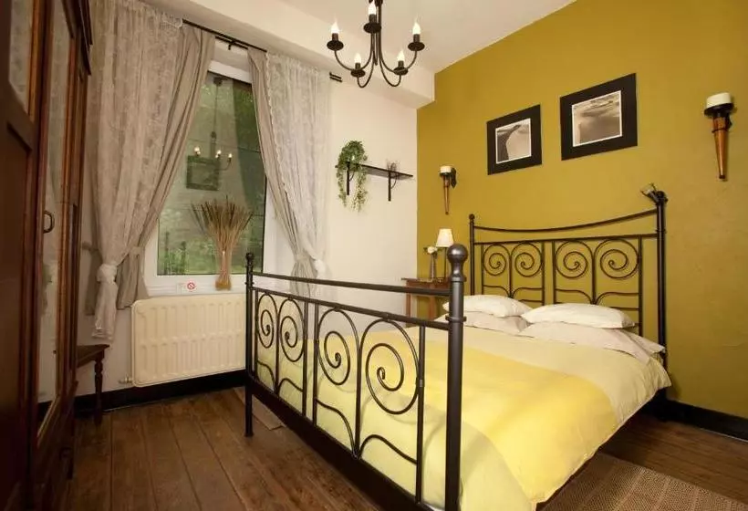 酒店 B&b Restaurant Porte De La Lienne