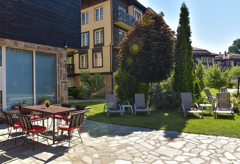 Hotel Bojur & Bojurland Apartment Complex