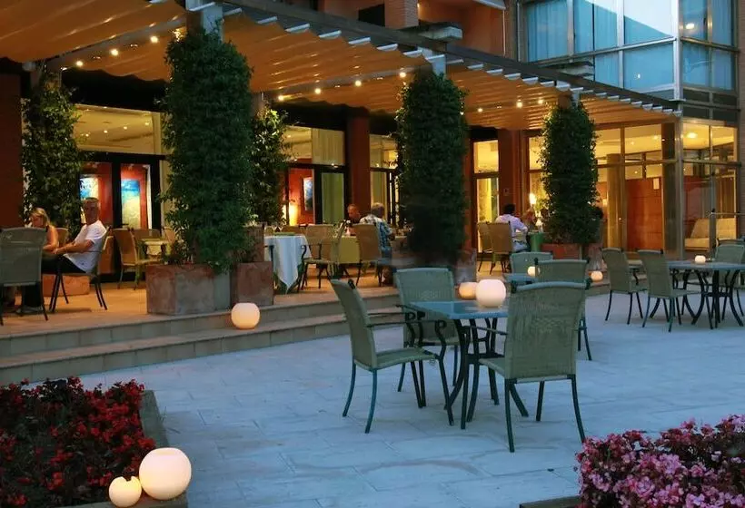 فندق Clipper & Villas