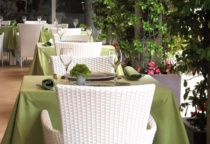 فندق Clipper & Villas