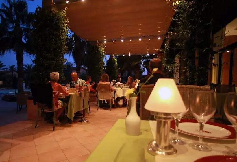 فندق Clipper & Villas