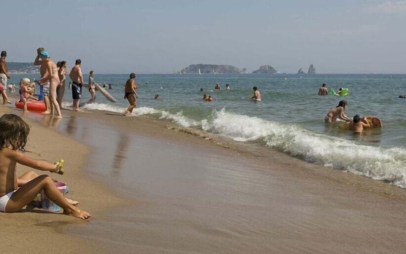 ホテル Clipper & Villas