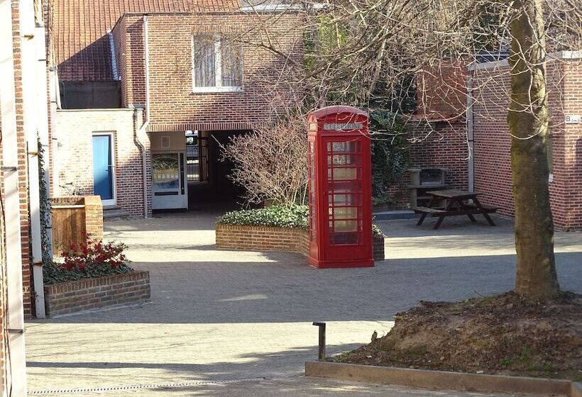 בית מלון כפרי Room In Studio   Condo Gardens Leuven   Budget Studio Single