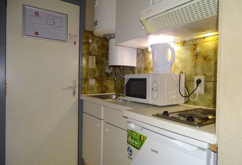 בית מלון כפרי Room In Studio   Condo Gardens Leuven   Budget Studio Single