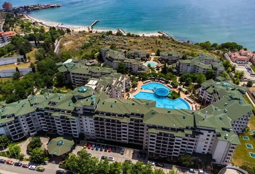 هتل Emerald Beach Resort & Spa