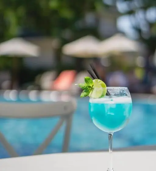 هتل Emerald Beach Resort & Spa