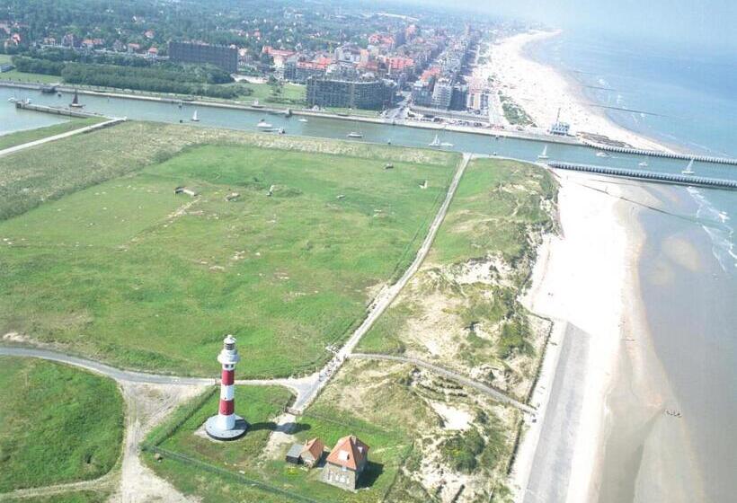 ホテル Floreal Nieuwpoort