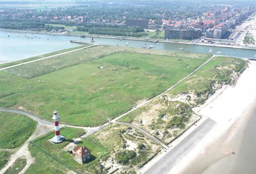 ホテル Floreal Nieuwpoort