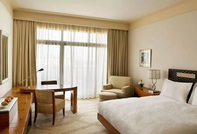 Grand Hyatt Doha Hotel & Villas