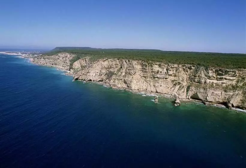 酒店 Hostal El Capi