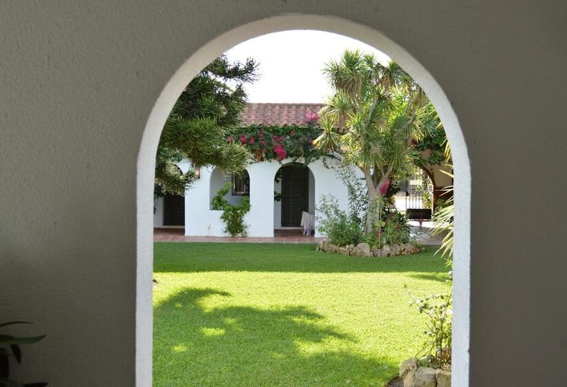 בית מלון כפרי Hostal El Capi