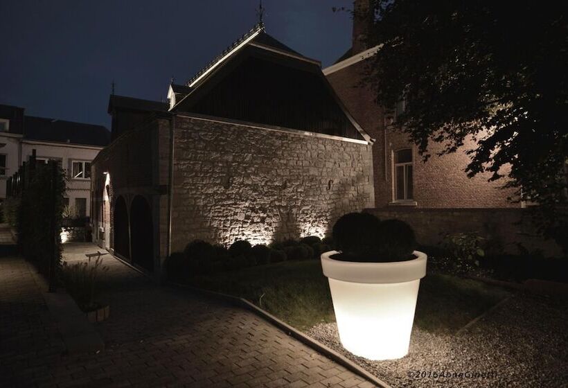 هتل Hôtel Le Manoir