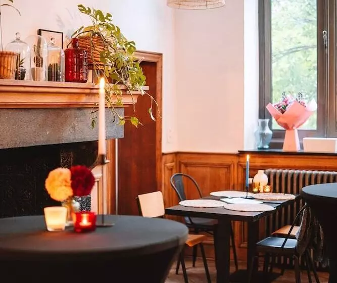 هتل Hôtel Le Manoir