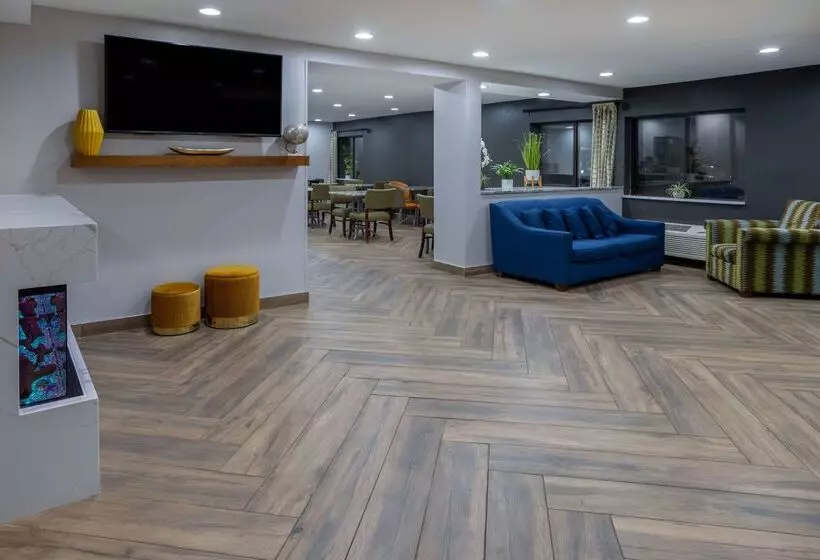 호텔 Days Inn By Wyndham Pleasant Prairie Kenosha