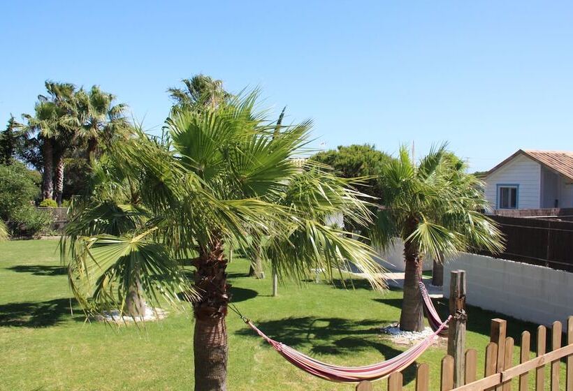 Отель La Torre   Playa Valdevaqueros