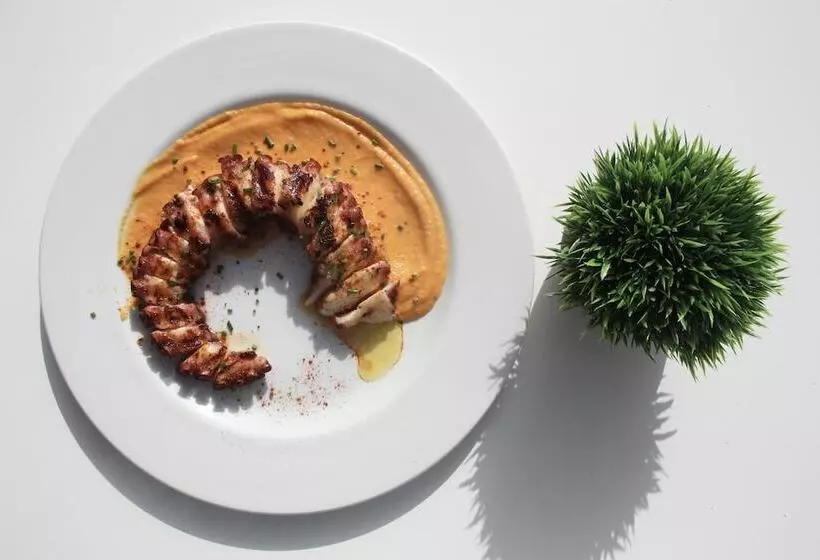 호텔 La Torre Playa Valdevaqueros