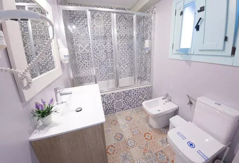 호텔 La Torre Playa Valdevaqueros