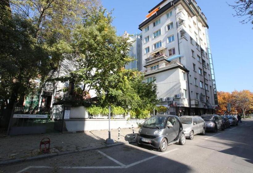 酒店 & Restaurant The House