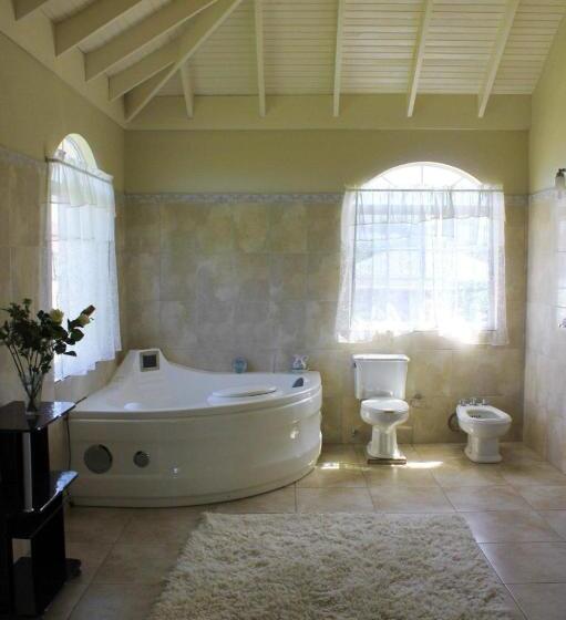 هتل Retreat Guest House