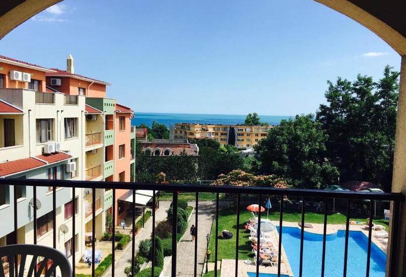 هتل Sea Park Homes Neshkov