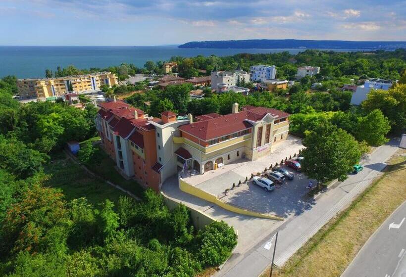 هتل Sea Park Homes Neshkov