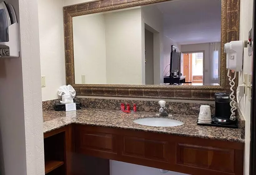 ホテル Wingate By Wyndham Gunnison Near Western Colorado University