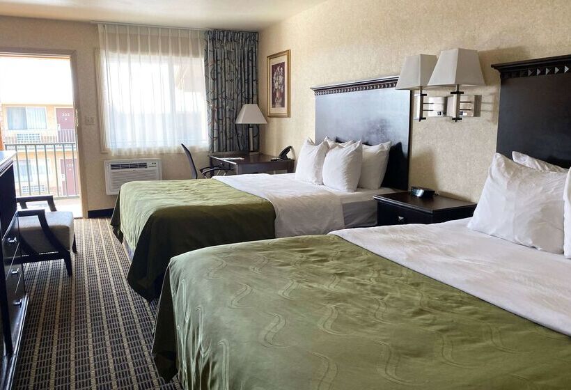 ホテル Wingate By Wyndham Gunnison Near Western Colorado University