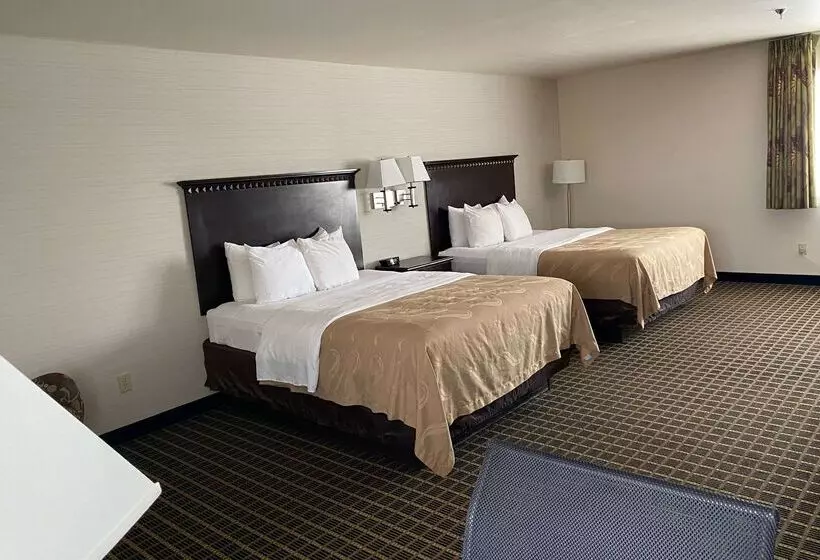 ホテル Wingate By Wyndham Gunnison Near Western Colorado University