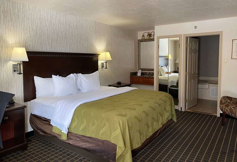 ホテル Wingate By Wyndham Gunnison Near Western Colorado University