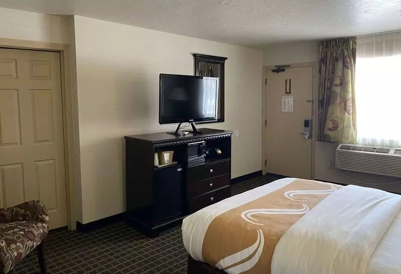 ホテル Wingate By Wyndham Gunnison Near Western Colorado University