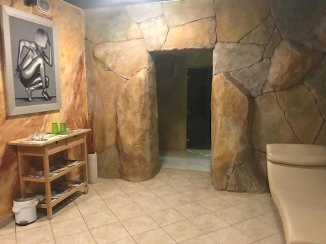 تختخواب و صبحانه Room Oaza Miru