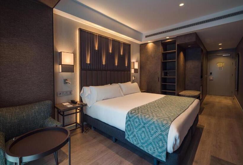 فندق Catalonia Gran Vía Bilbao