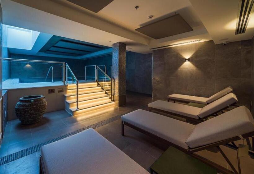 فندق Catalonia Gran Vía Bilbao