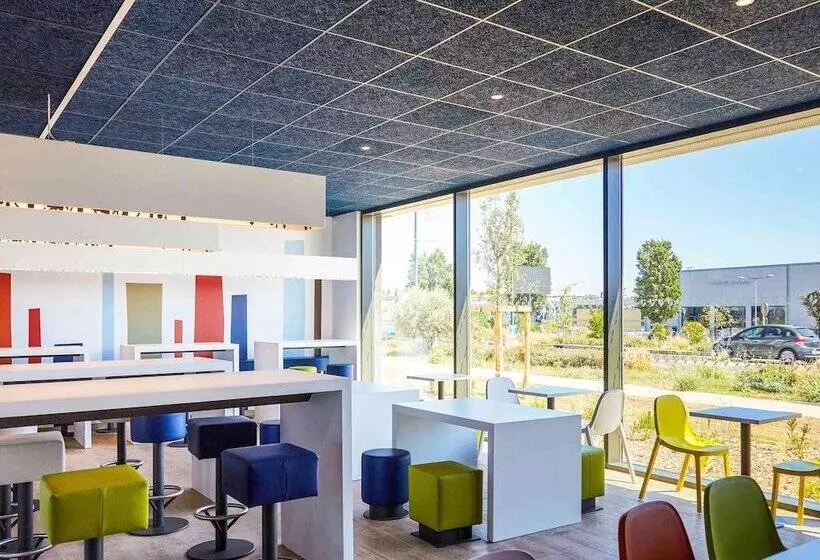 ホテル Ibis Budget Montpellier Aeroport Parc Des Expos