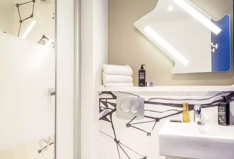 ホテル Ibis Budget Montpellier Aeroport Parc Des Expos