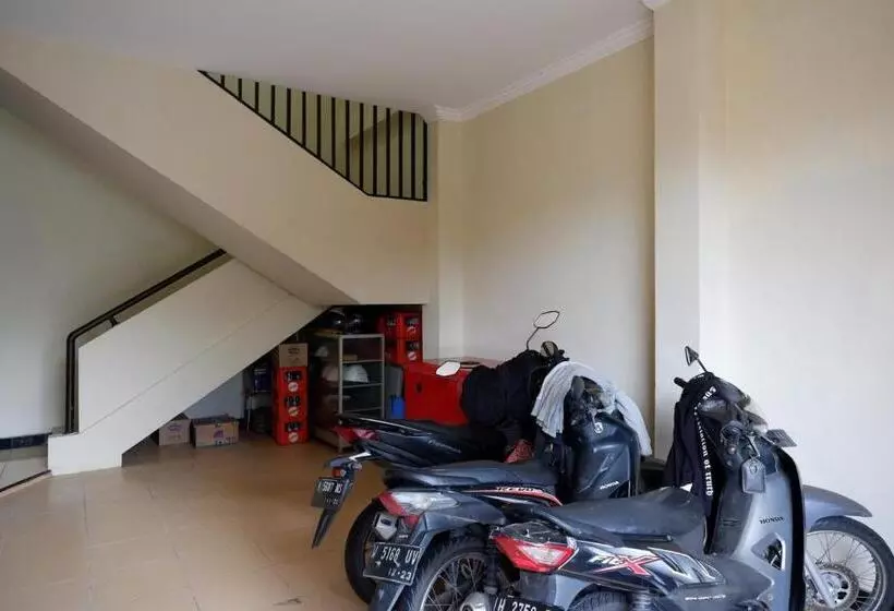 Hotelli Koolkost Near Kawasan Simpang Lima Semarang