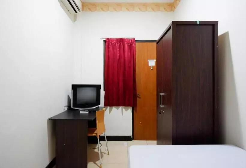 Hotelli Koolkost Near Kawasan Simpang Lima Semarang