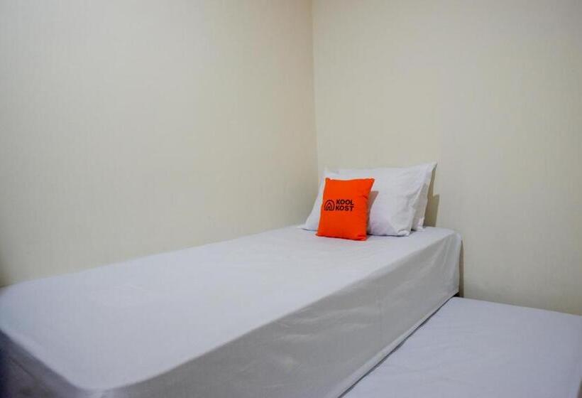 Otel Koolkost Near Kawasan Simpang Lima Semarang