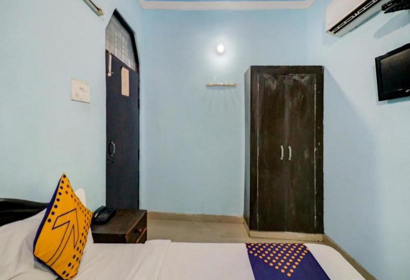 酒店 Spot On 78332  Nandini Palace