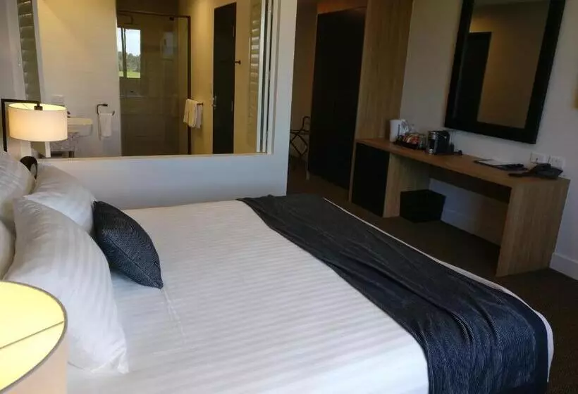 مُتل Springs Newcastle