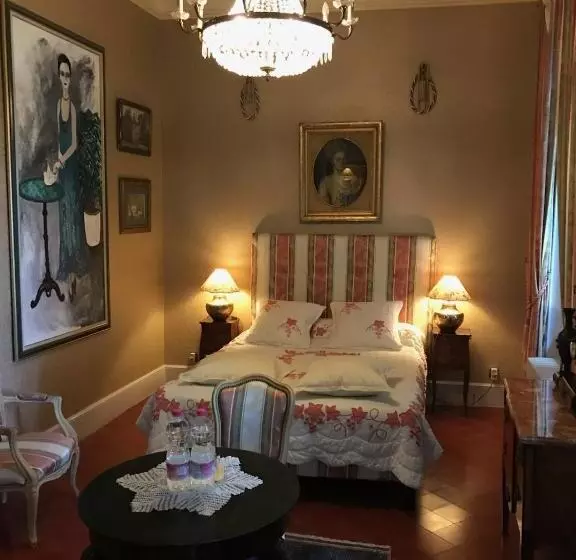 تختخواب و صبحانه Château Des Fontaines
