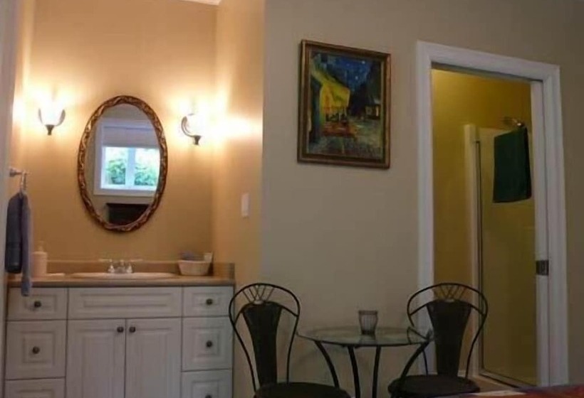 住宿加早餐  Discovery Place Retreat