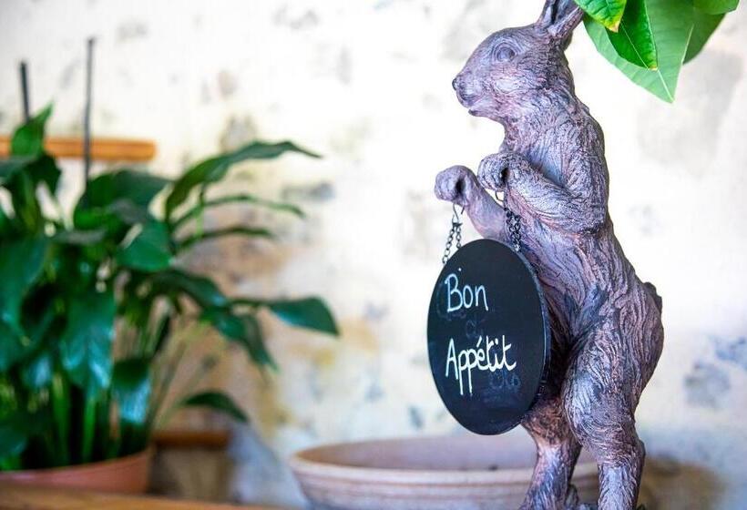 住宿加早餐  Le Mas Des Roches Proche Puy Du Fou