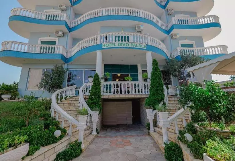 ホテル Divo Palace