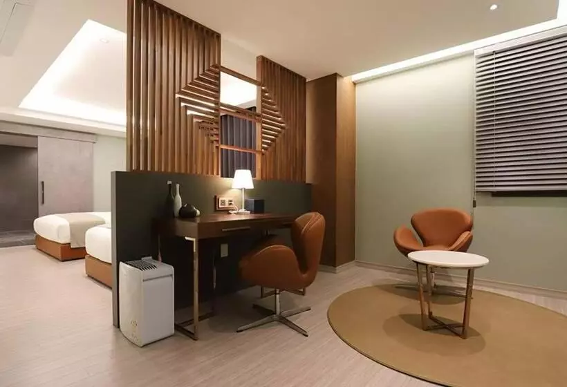 هتل Dongdaegu Station Eastern