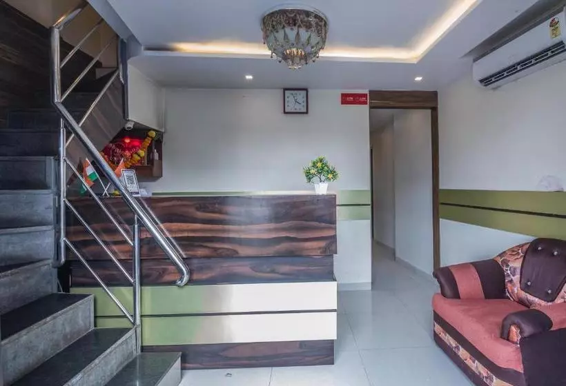 ホテル Mantra Residency