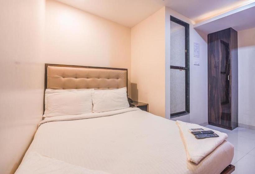 Hotel Mantra Residency